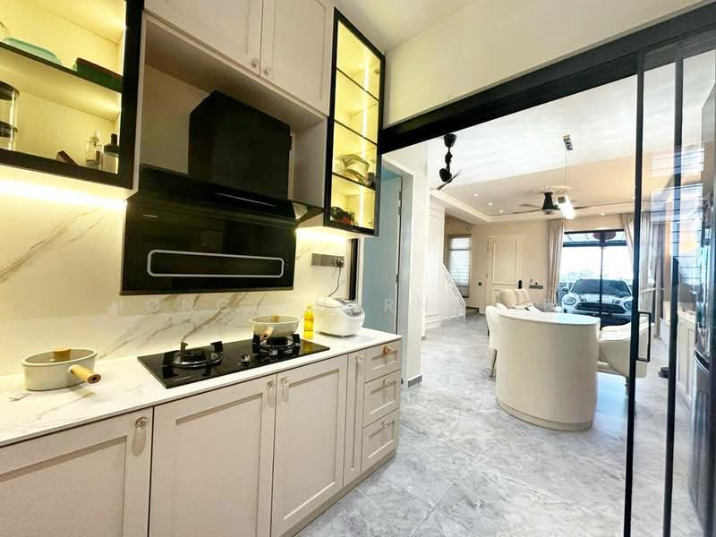 Rumah Teres untuk Disewa di Kota Masai (Pasir Gudang) - Hong Charng Lee - Kitchen - PropertyGuru.com.my