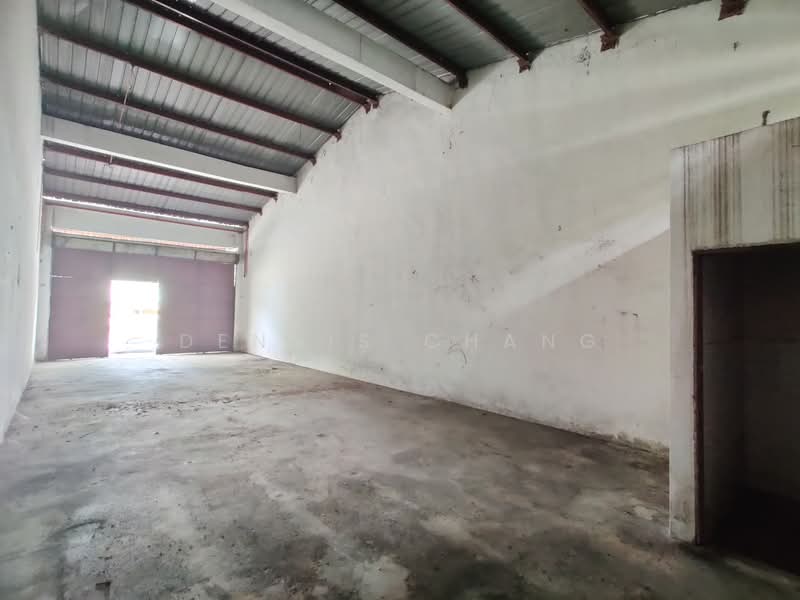 Terrace Factory for Rent in Bandar Bukit Beruntung (Bukit Beruntung) - Dennis Chang - Interior - PropertyGuru.com.my