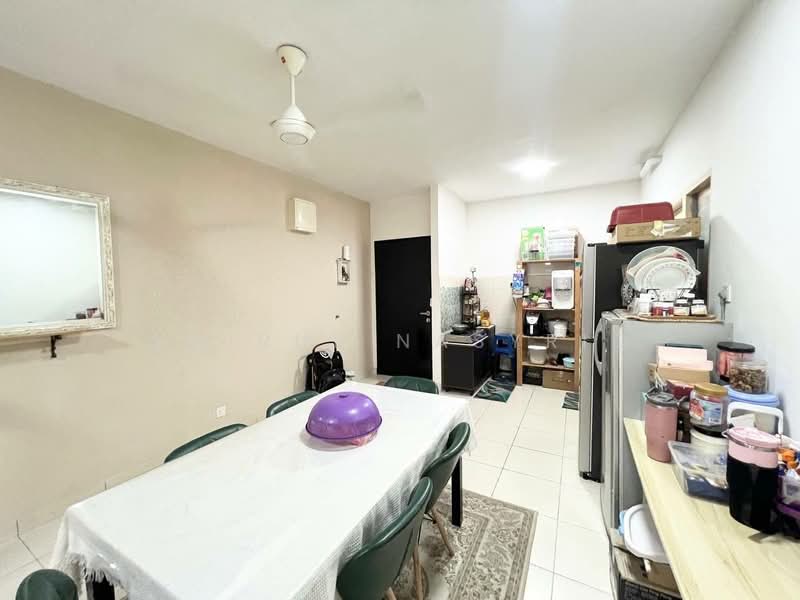 Apartment for Sale at De Bayu - Amirul Nasyriq - Dining Room - PropertyGuru.com.my
