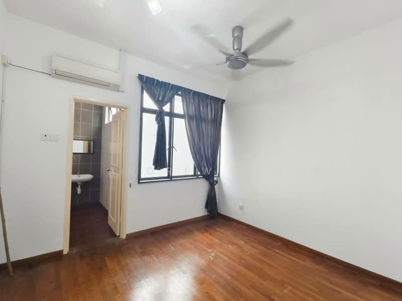 Cluster House for Sale in Taman Adda Heights (Tebrau) - Andrew Teo - Bathroom - PropertyGuru.com.my