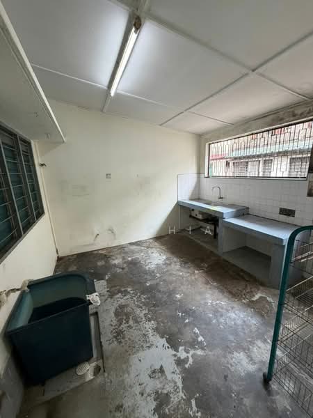2-storey Terraced House for Sale in Taman Midah (Cheras) - KK Chia - Kitchen - PropertyGuru.com.my