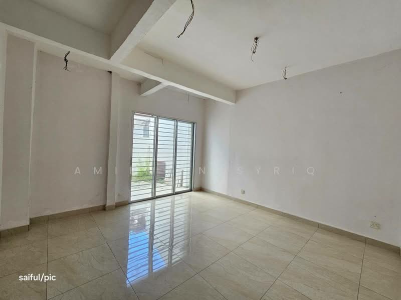 Rumah Teres 2 Tingkat untuk Dijual di Shah Alam (Selangor) - Amirul Nasyriq - Interior - PropertyGuru.com.my