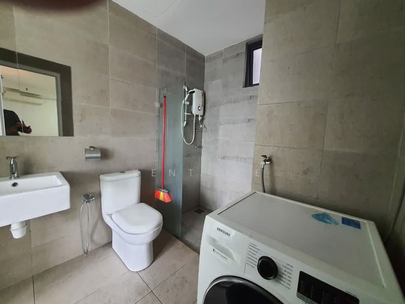 Service Residence for Rent at Kenwingston Square Garden - Kent Lee - Bathroom - PropertyGuru.com.my