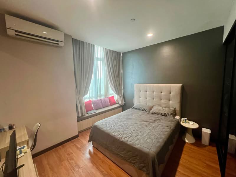 Service Residence for Sale at Serviced Residence @ Shaftsbury Putrajaya - Jim Lee - Bedroom - PropertyGuru.com.my