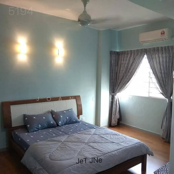 Kondominium untuk Disewa di Pelangi Heights 2 - Joanne Lim - Bedroom - PropertyGuru.com.my