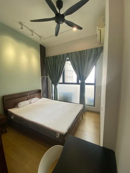 Condominium for Rent at Bay Laurel @ Country Garden Danga Bay - Joanna Tai - Bedroom - PropertyGuru.com.my