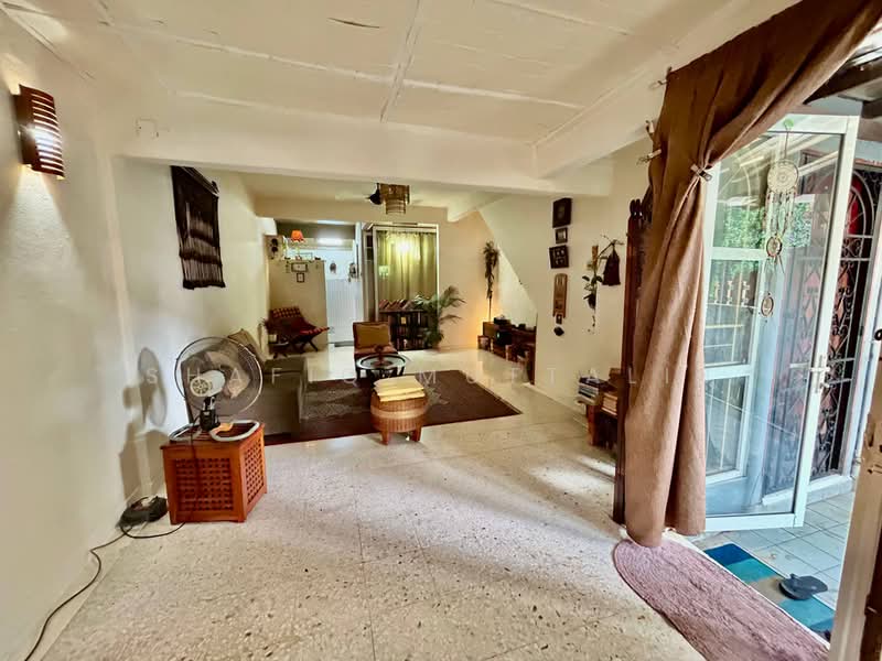2-storey Terraced House for Sale in Wangsa Melawati (Wangsa Maju) - Shafiq Muttalib - Living Room - PropertyGuru.com.my