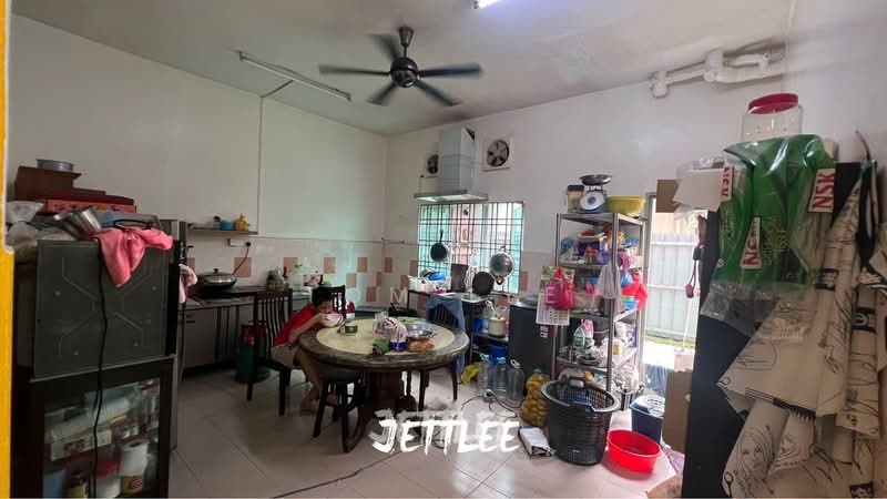 Rumah Berkembar untuk Dijual di Taman Mesra (Klang) - Tom Lee - PropertyGuru.com.my
