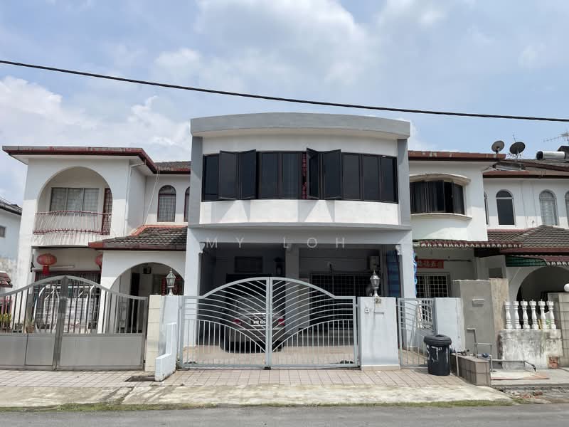 2-storey Terraced House for Sale in Taman Selayang Jaya (Selayang) - MY Loh - Exterior - PropertyGuru.com.my