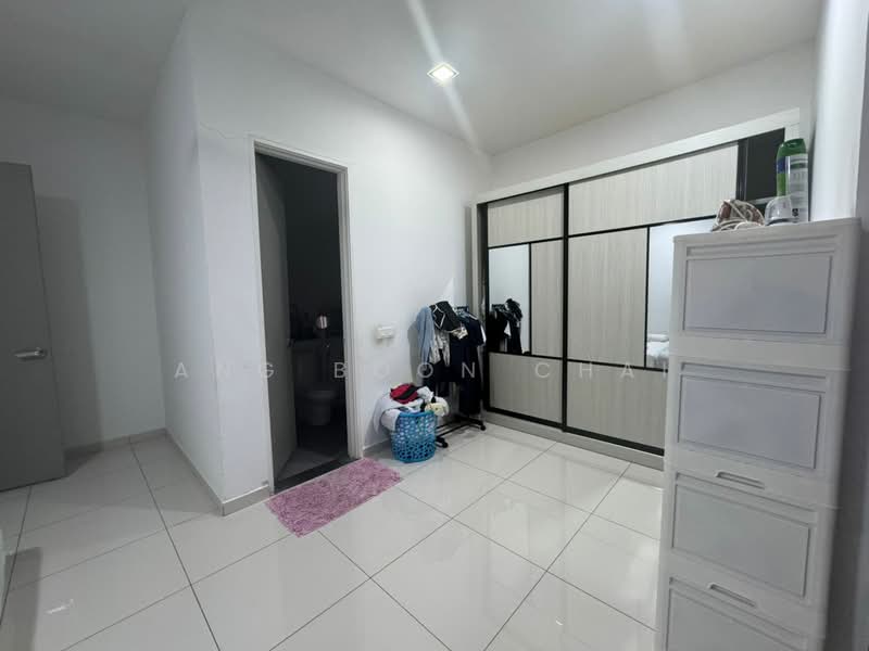 2-storey Terraced House for Sale in Taman Mount Austin (Tebrau) - Ang Boon Chai - Bedroom - PropertyGuru.com.my