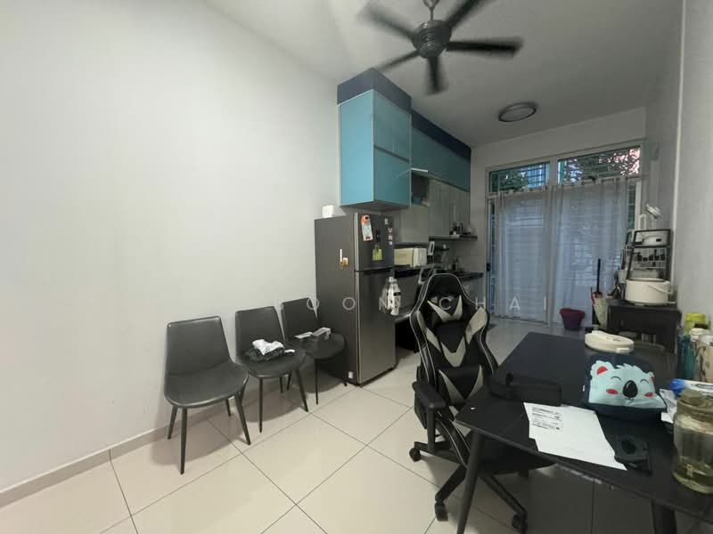 2-storey Terraced House for Sale in Taman Mount Austin (Tebrau) - Ang Boon Chai - Kitchen - PropertyGuru.com.my