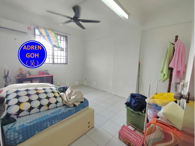 Pangsapuri untuk Dijual di Krystal Heights - Adren Goh - Bedroom - PropertyGuru.com.my