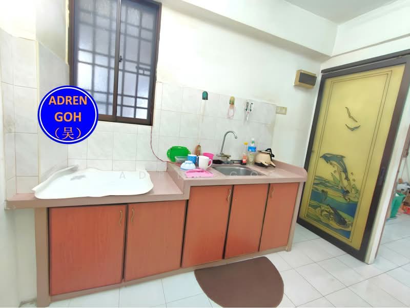 Pangsapuri untuk Dijual di Krystal Heights - Adren Goh - Kitchen - PropertyGuru.com.my