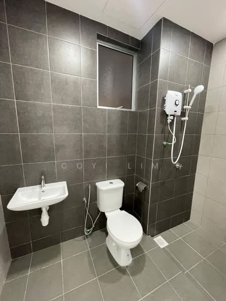 Kondominium untuk Disewa di Nikka Residence - Coyi Lim - Bathroom - PropertyGuru.com.my