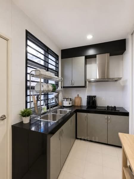 Rumah Teres 2 Tingkat untuk Dijual di Kemuning Utama (Shah Alam) - Desmond Chan - Kitchen - PropertyGuru.com.my