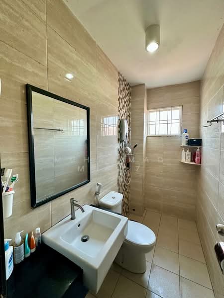 Rumah Teres 2 Tingkat untuk Dijual di Seri Kembangan (Selangor) - Muhammad Muadz - Bathroom - PropertyGuru.com.my