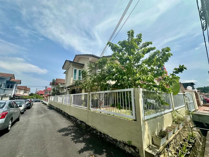 Rumah Teres 2 Tingkat untuk Dijual di Seri Kembangan (Selangor) - Muhammad Muadz - Exterior - PropertyGuru.com.my