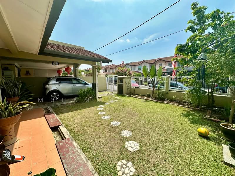Rumah Teres 2 Tingkat untuk Dijual di Seri Kembangan (Selangor) - Muhammad Muadz - Exterior - PropertyGuru.com.my