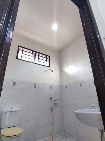 Rumah Teres 2 Tingkat untuk Disewa di Austin (Johor Bahru) - May Chong - Bathroom - PropertyGuru.com.my