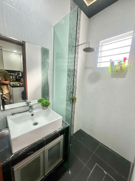 2-storey Terraced House for Sale in Taman Desiran Bayu (Puchong) - Mohd Nazri Roslan - PropertyGuru.com.my