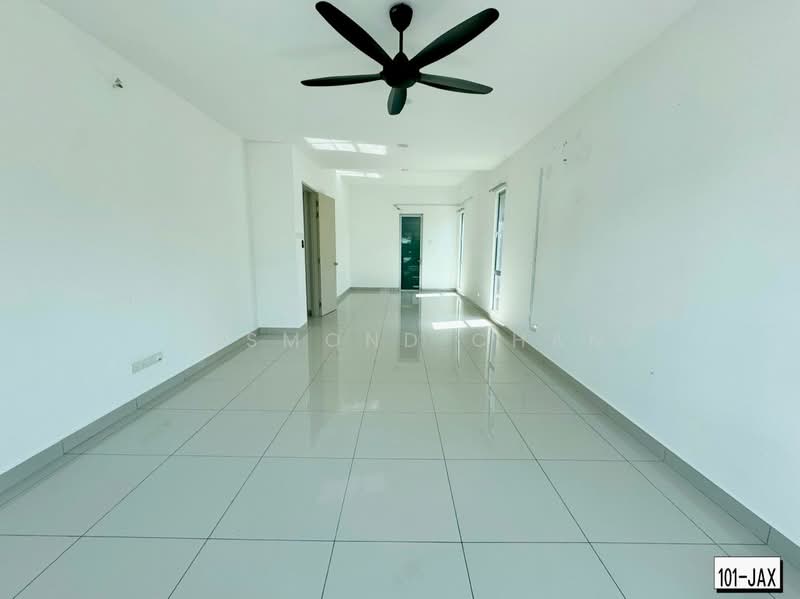 Rumah Teres 3 Tingkat untuk Dijual di Ambang Botanic (Klang) - Desmond Chan - Living Room - PropertyGuru.com.my