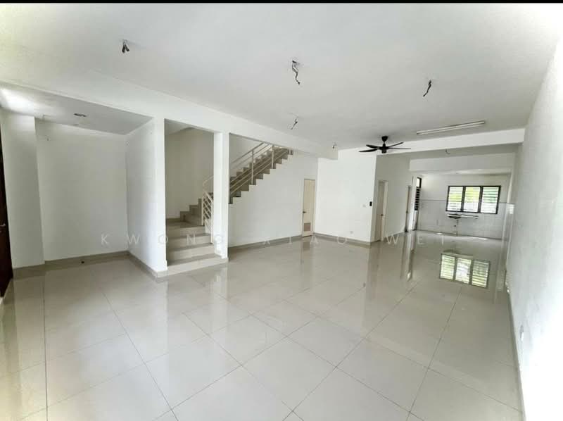 Rumah Teres 2 Tingkat untuk Dijual di Rawang (Selangor) - Kwong Xiao Wei - Living Room - PropertyGuru.com.my