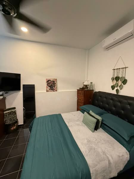 2-storey Terraced House for Sale in Dhoby Ghaut (George Town) - Aswad . - Bedroom - PropertyGuru.com.my