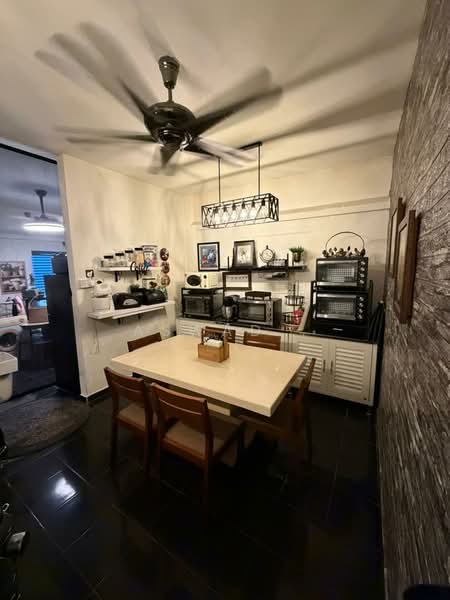 2-storey Terraced House for Sale in Dhoby Ghaut (George Town) - Aswad . - Kitchen - PropertyGuru.com.my