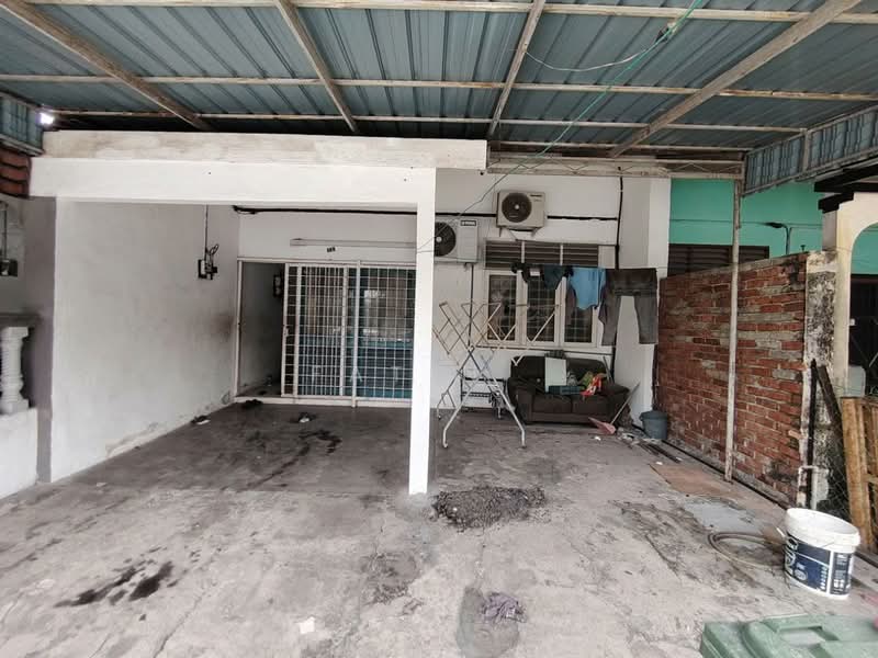 1-storey Terraced House for Sale in Taman Muda (Simpang Pulai) - Fatin . - Exterior - PropertyGuru.com.my