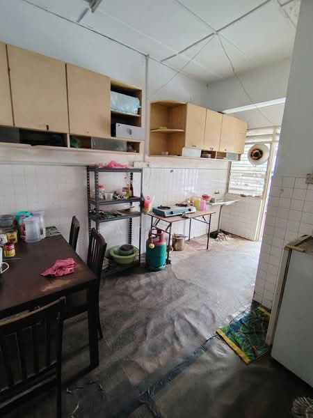 1-storey Terraced House for Sale in Taman Muda (Simpang Pulai) - Fatin . - Kitchen - PropertyGuru.com.my