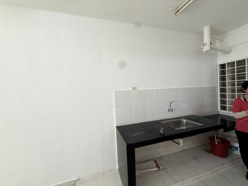 Apartment for Sale at Laman Damai (Li Garden) - Rainnie Th’ng - Kitchen - PropertyGuru.com.my