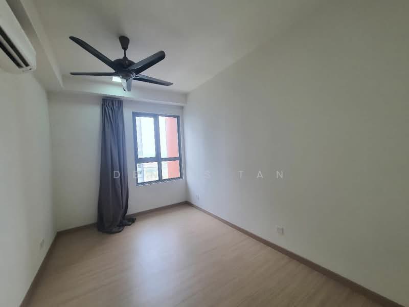 Servis Apartment untuk Disewa di Gravit8, Klang - Dennis Tan - PropertyGuru.com.my