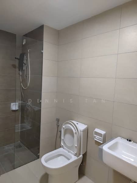 Servis Apartment untuk Disewa di Gravit8, Klang - Dennis Tan - PropertyGuru.com.my