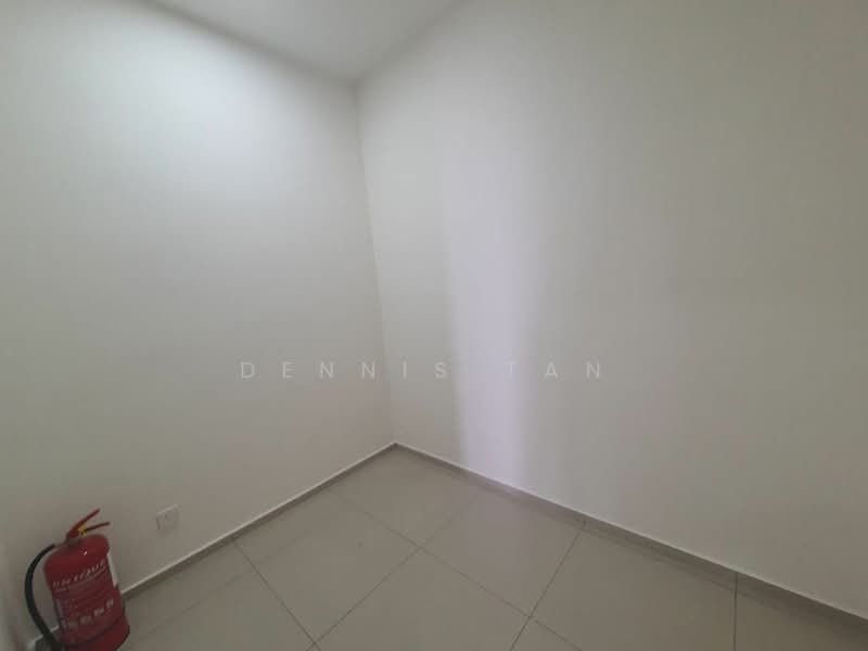 Servis Apartment untuk Disewa di Gravit8, Klang - Dennis Tan - PropertyGuru.com.my