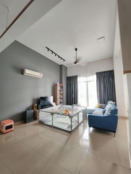 Rumah Teres untuk Dijual di Puchong (Selangor) - Eric Foo - Living Room - PropertyGuru.com.my