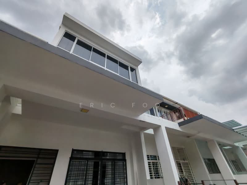 Rumah Teres untuk Dijual di Puchong (Selangor) - Eric Foo - Exterior - PropertyGuru.com.my