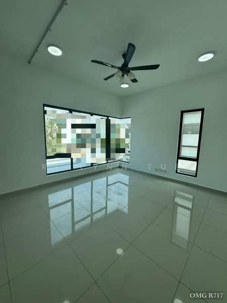 Rumah Berkembar untuk Dijual di Setia Utama (Setia Alam) - Reilynn Tue - PropertyGuru.com.my
