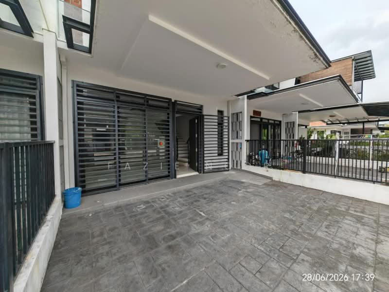 2-storey Terraced House for Sale in Shah Alam (Selangor) - Fazie Noor - Exterior - PropertyGuru.com.my