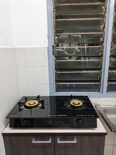 Apartment for Rent at Vista Pinggiran Apartment - Evanslee . - Kitchen - PropertyGuru.com.my