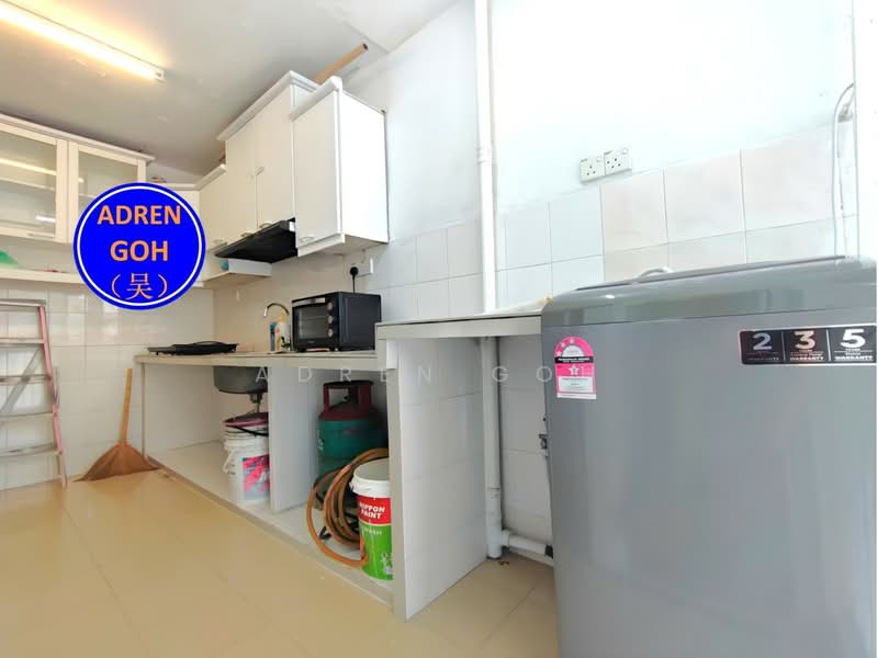 Flat for Rent at Taman Batu Bukit - Adren Goh - Kitchen - PropertyGuru.com.my