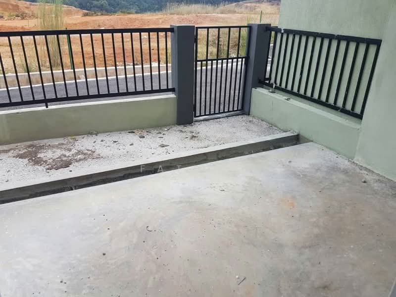 Terraced House for Sale in Gopeng Industrial Park (Gopeng) - Fatin . - Exterior - PropertyGuru.com.my