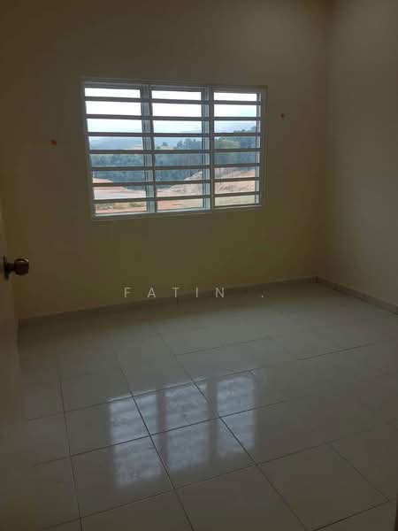 Terraced House for Sale in Gopeng Industrial Park (Gopeng) - Fatin . - Interior - PropertyGuru.com.my