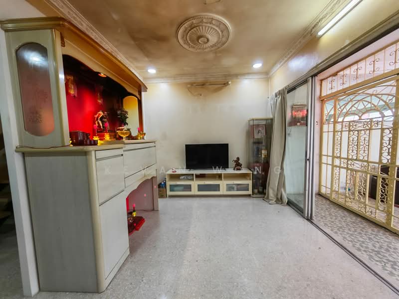 2-storey Terraced House for Sale in Taman Sri Gombak (Gombak) - Kevan Wong - Living Room - PropertyGuru.com.my