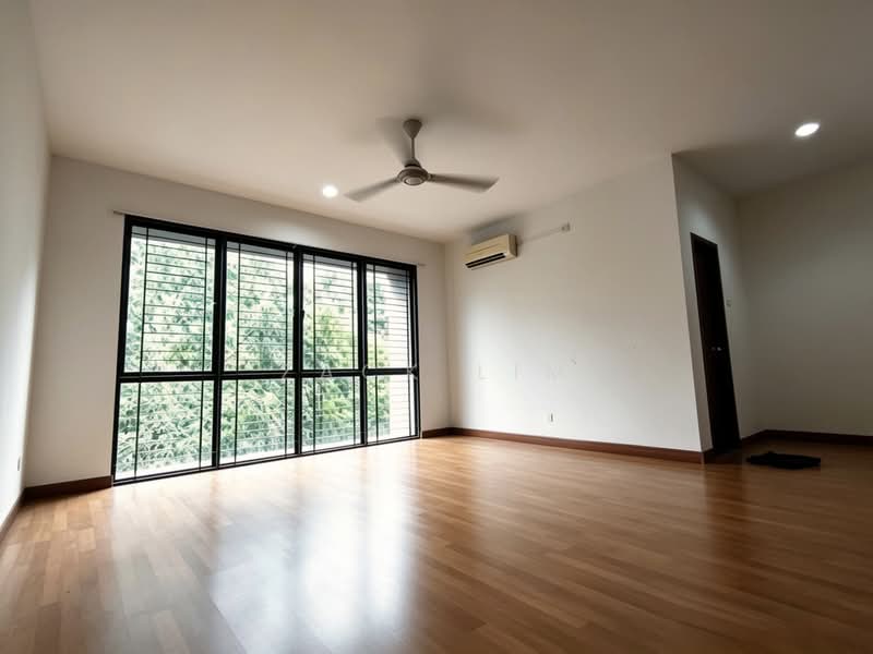 2-storey Terraced House for Sale in Denai Alam (Shah Alam) - Zack Lim - Living Room - PropertyGuru.com.my