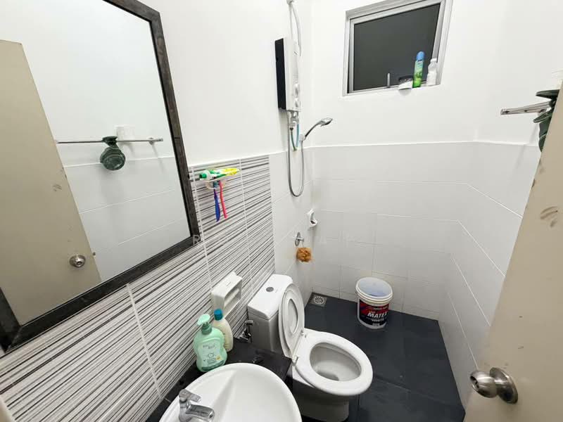 2-storey Terraced House for Rent in Iskandar Puteri (Nusajaya) (Johor) - Roy Yap - Bathroom - PropertyGuru.com.my