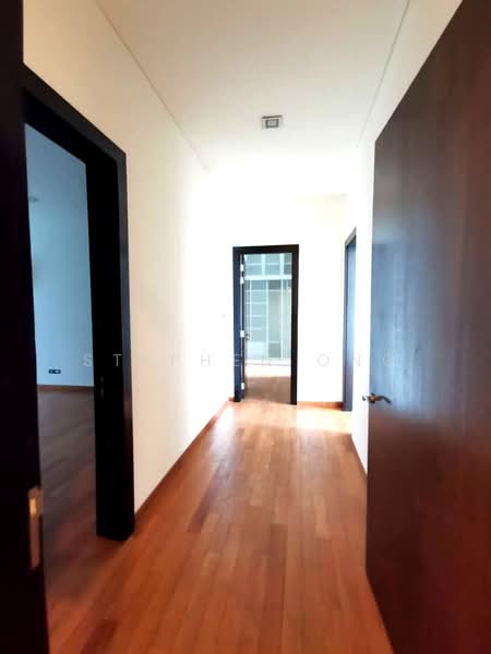 Kondominium untuk Dijual di The Pearl KLCC - Stephen Ong - Corridor - PropertyGuru.com.my