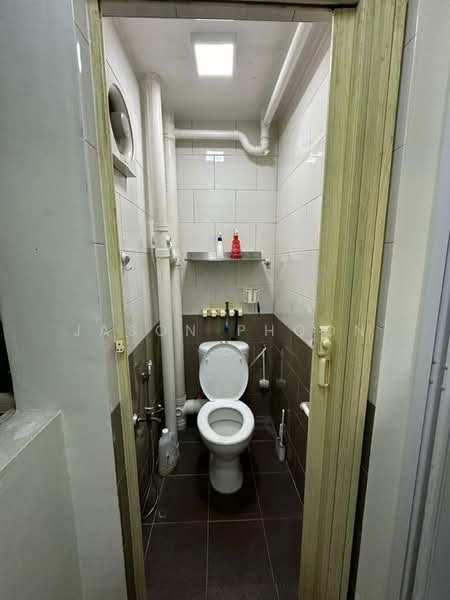 Flat for Rent at Desa Pinang 2 - Jason Phoon - Bathroom - PropertyGuru.com.my