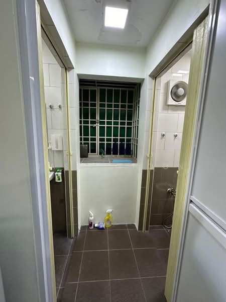 Flat for Rent at Desa Pinang 2 - Jason Phoon - Bathroom - PropertyGuru.com.my