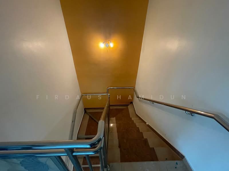 Semi-Detached House for Sale in Klang (Selangor) - Firdaus Hamidun - Corridor - PropertyGuru.com.my