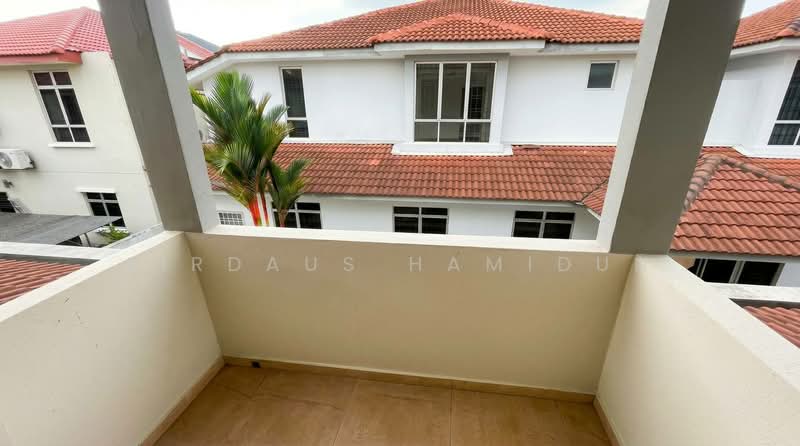 Semi-Detached House for Sale in Klang (Selangor) - Firdaus Hamidun - Balcony - PropertyGuru.com.my
